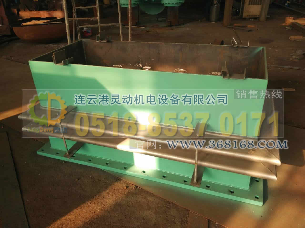 凝汽器波紋補償器也稱(chēng)補償器、波紋補償器、膨脹節、伸縮器（伸縮節）生產(chǎn)廠(chǎng)家