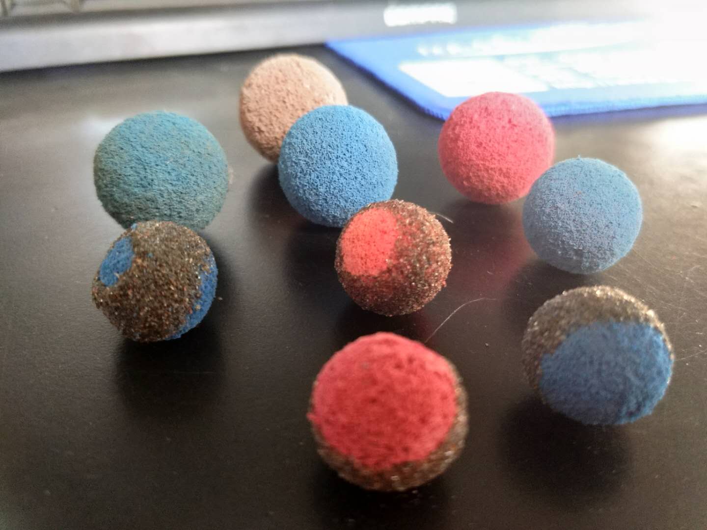 海綿膠球，金剛砂膠球